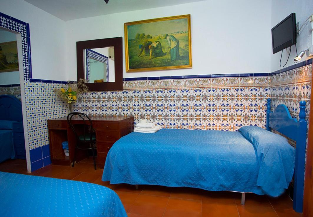 Pension Santa Maria La Blanca Seville Exterior photo